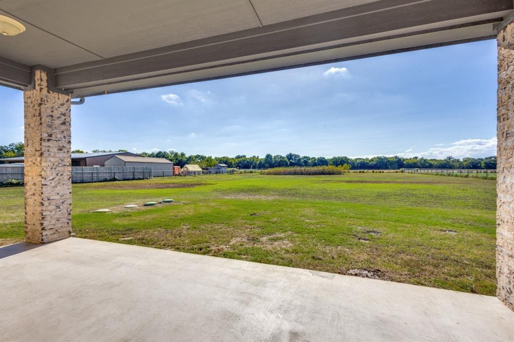 1506 FM 36, Farmersville, TX 75442