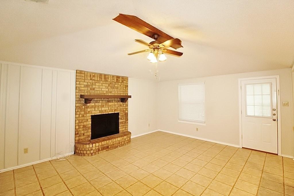 1421 Tahoe Lane, Midlothian, TX 76065 1421 Tahoe Lane, Midlothian, TX 76065