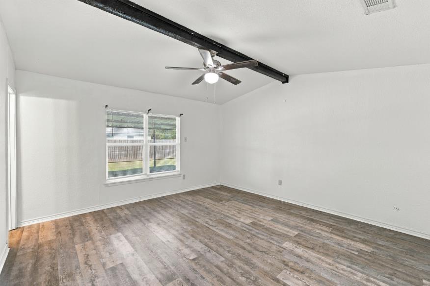 1811 Ocampo Lane, Robinson, TX 76706