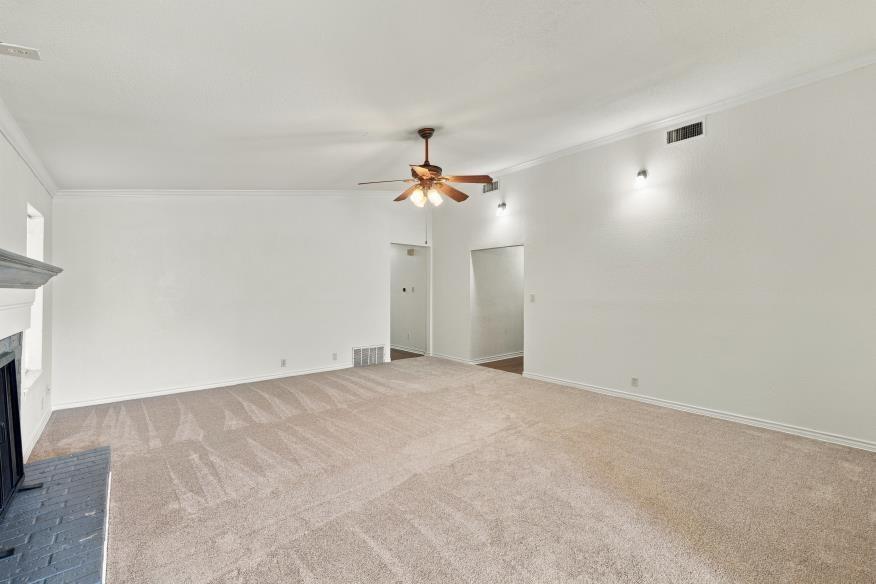 1811 Ocampo Lane, Robinson, TX 76706