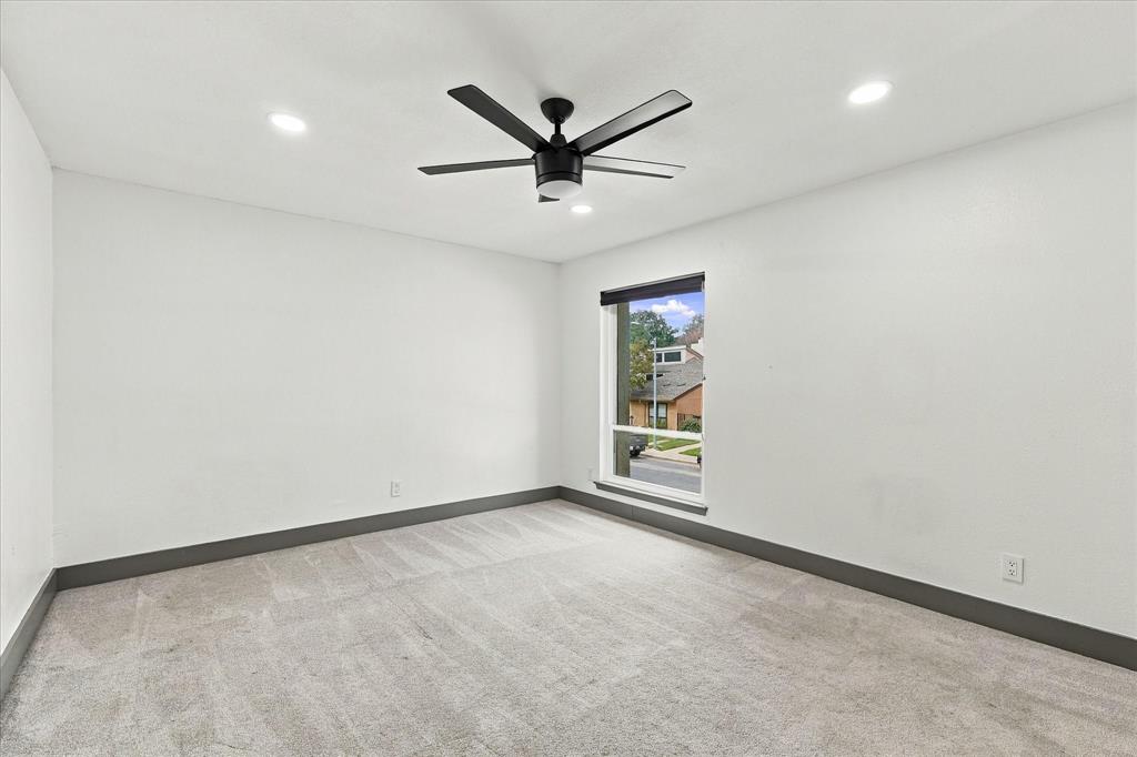 9232 Chimney Corner Lane, Dallas, TX 75243