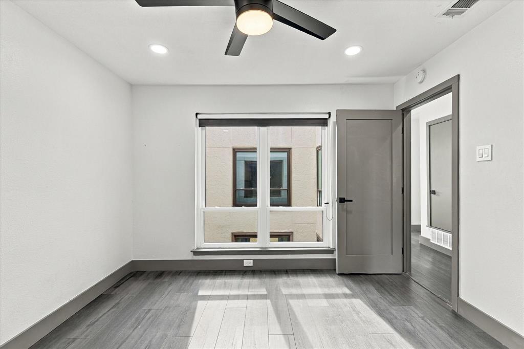 9232 Chimney Corner Lane, Dallas, TX 75243