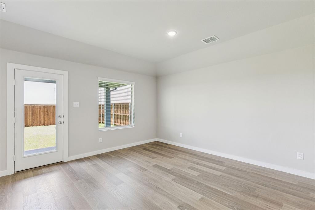 Dining Room in the Harper home plan – REPRESENTATIVE PHOTO Dining Room in the Harper home plan – REPRESENTATIVE PHOTO