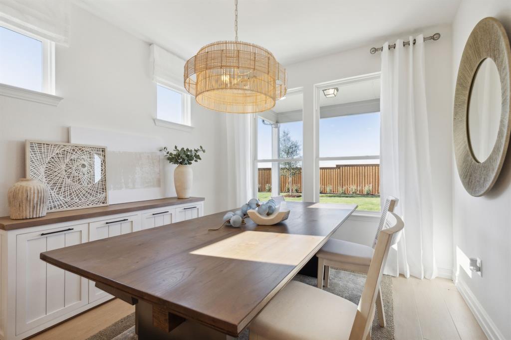 *Model Representation - Dining area off kitchen with large windows *Model Representation - Dining area off kitchen with large windows