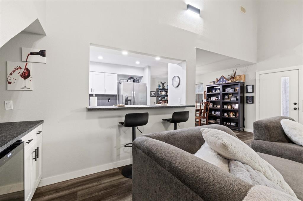 6409 Ridgemont Drive, Dallas, TX 75214