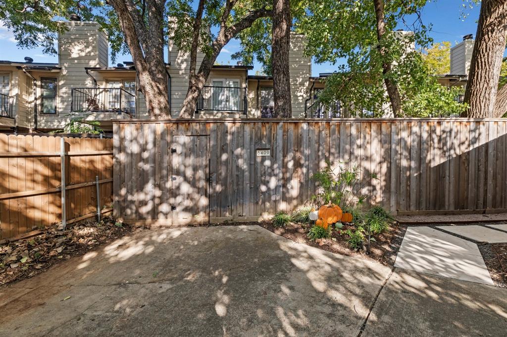 6409 Ridgemont Drive, Dallas, TX 75214