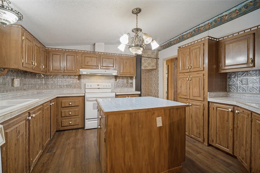 9459 County Road 313, Terrell, TX 75161