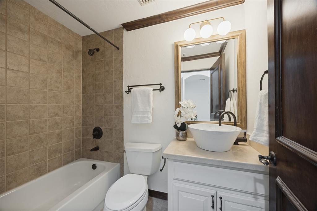 4323 Gilbert Avenue, #2, Dallas, TX 75219