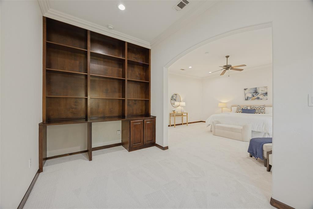 4323 Gilbert Avenue, #2, Dallas, TX 75219