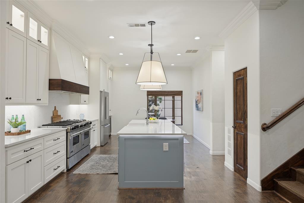 4323 Gilbert Avenue, #2, Dallas, TX 75219
