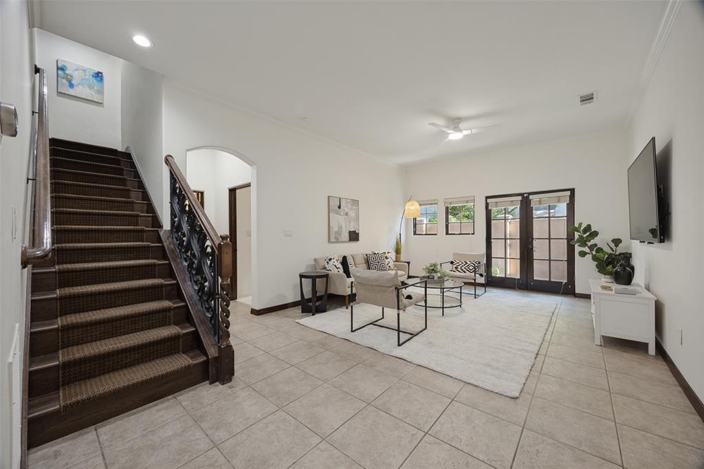 4323 Gilbert Avenue, #2, Dallas, TX 75219