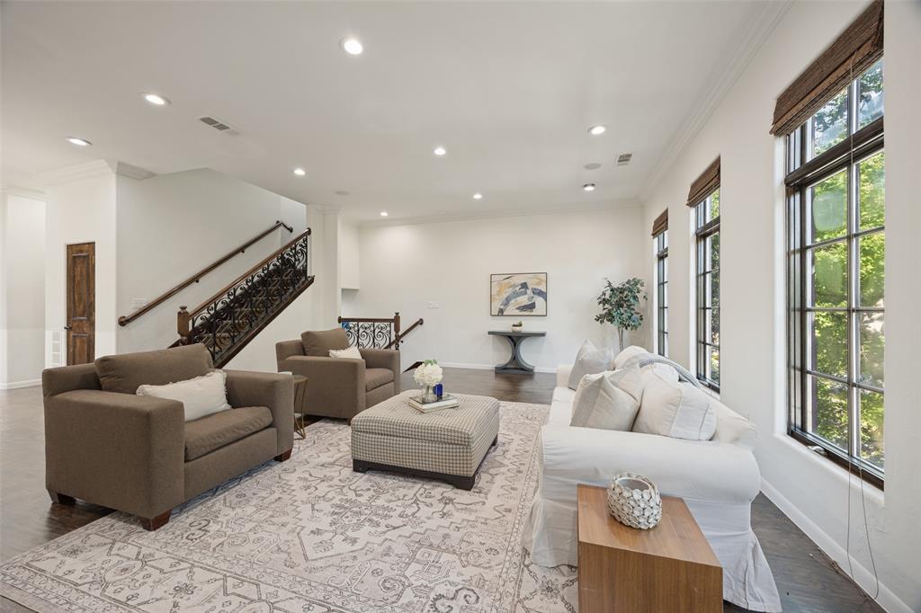 4323 Gilbert Avenue, #2, Dallas, TX 75219