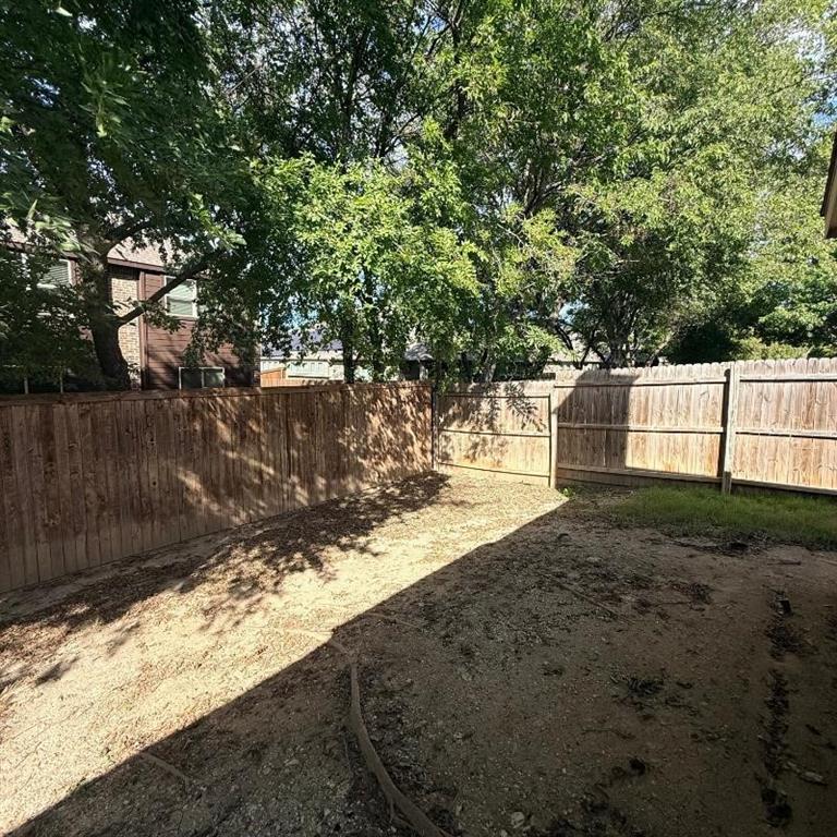 1901 Citadel Drive, Glenn Heights, TX 75154