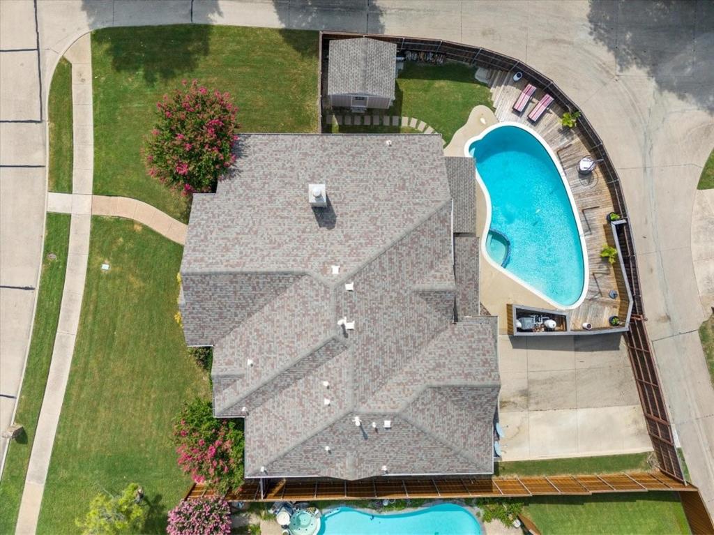 8902 Watersway Drive, Rowlett, TX 75088 8902 Watersway Drive, Rowlett, TX 75088