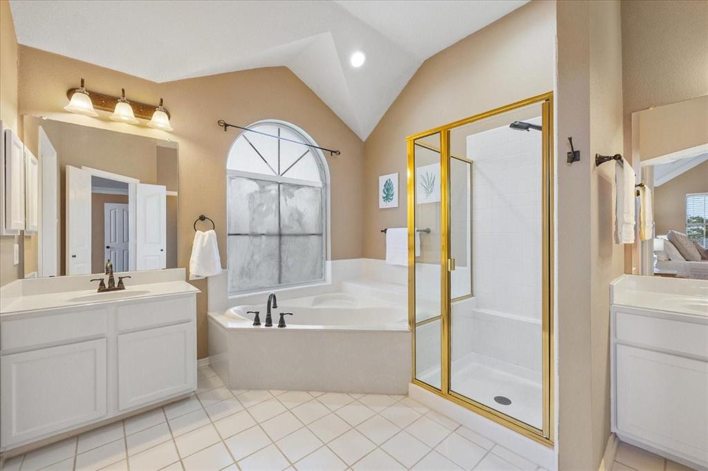 8902 Watersway Drive, Rowlett, TX 75088 8902 Watersway Drive, Rowlett, TX 75088