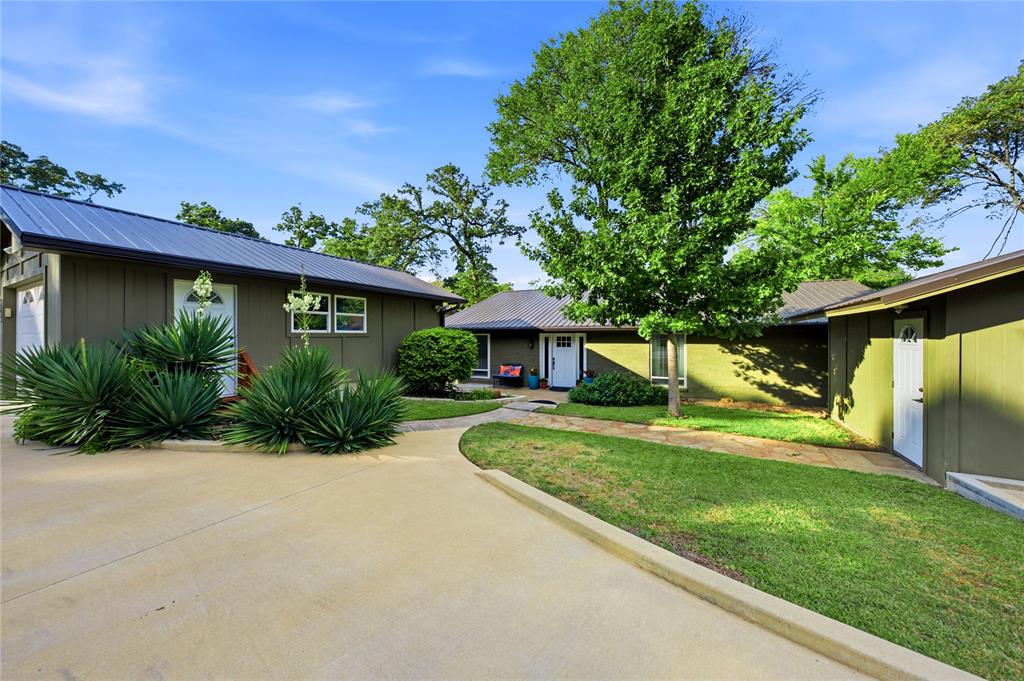 401 Lake Drive, Tool, TX 75143