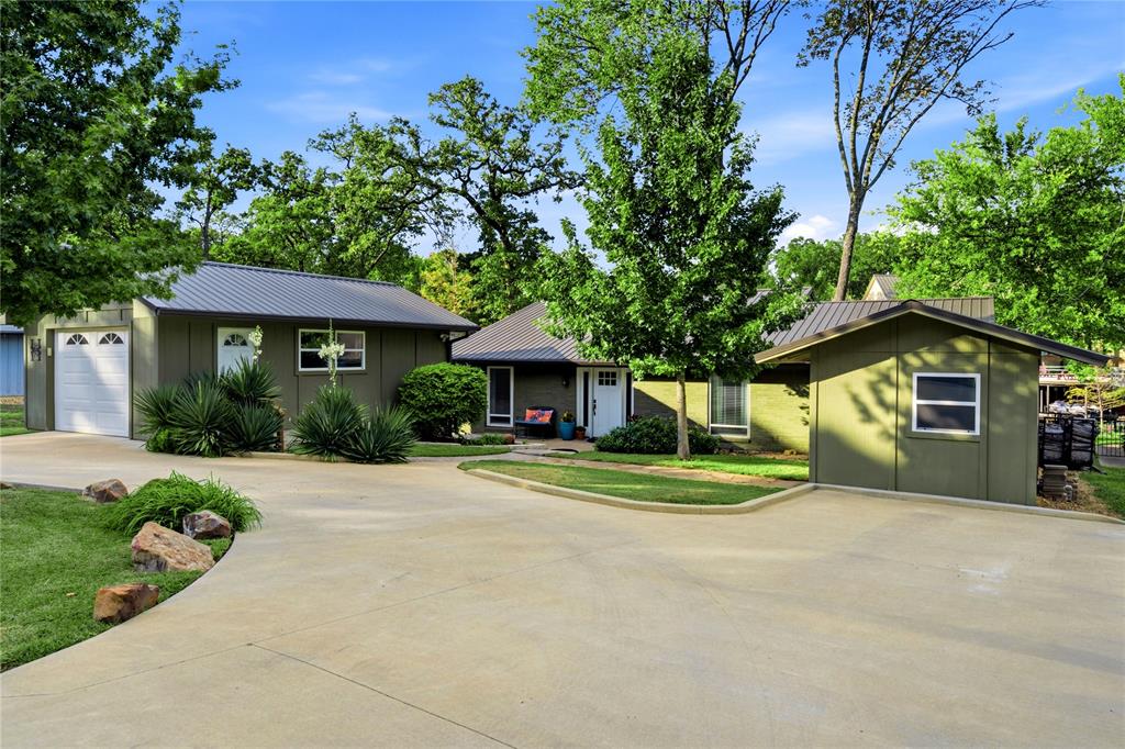 401 Lake Drive, Tool, TX 75143