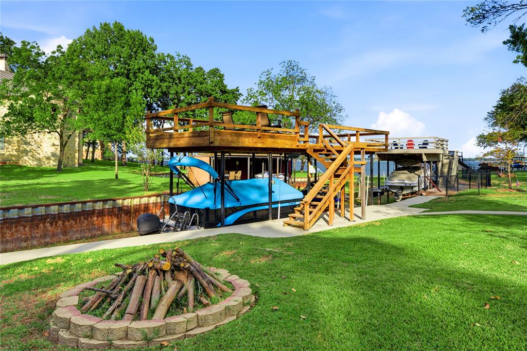 401 Lake Drive, Tool, TX 75143