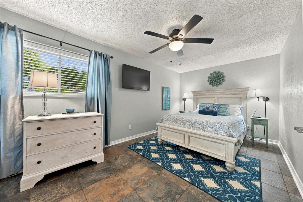 401 Lake Drive, Tool, TX 75143