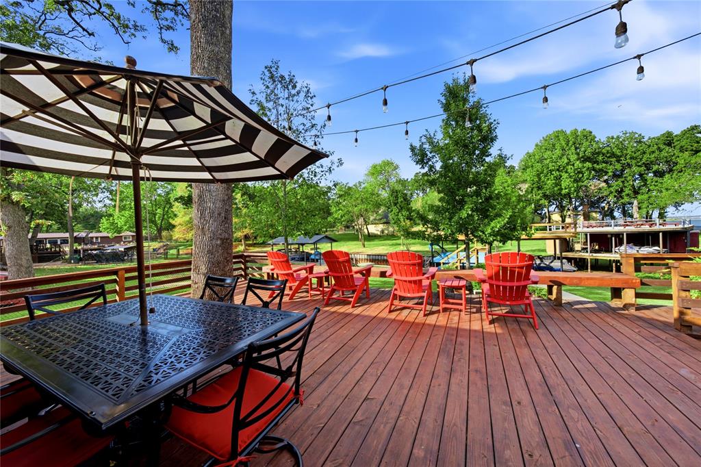 401 Lake Drive, Tool, TX 75143