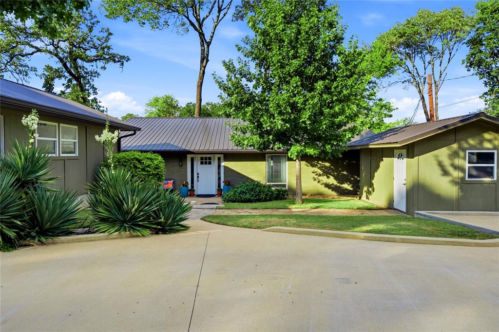 401 Lake Drive, Tool, TX 75143