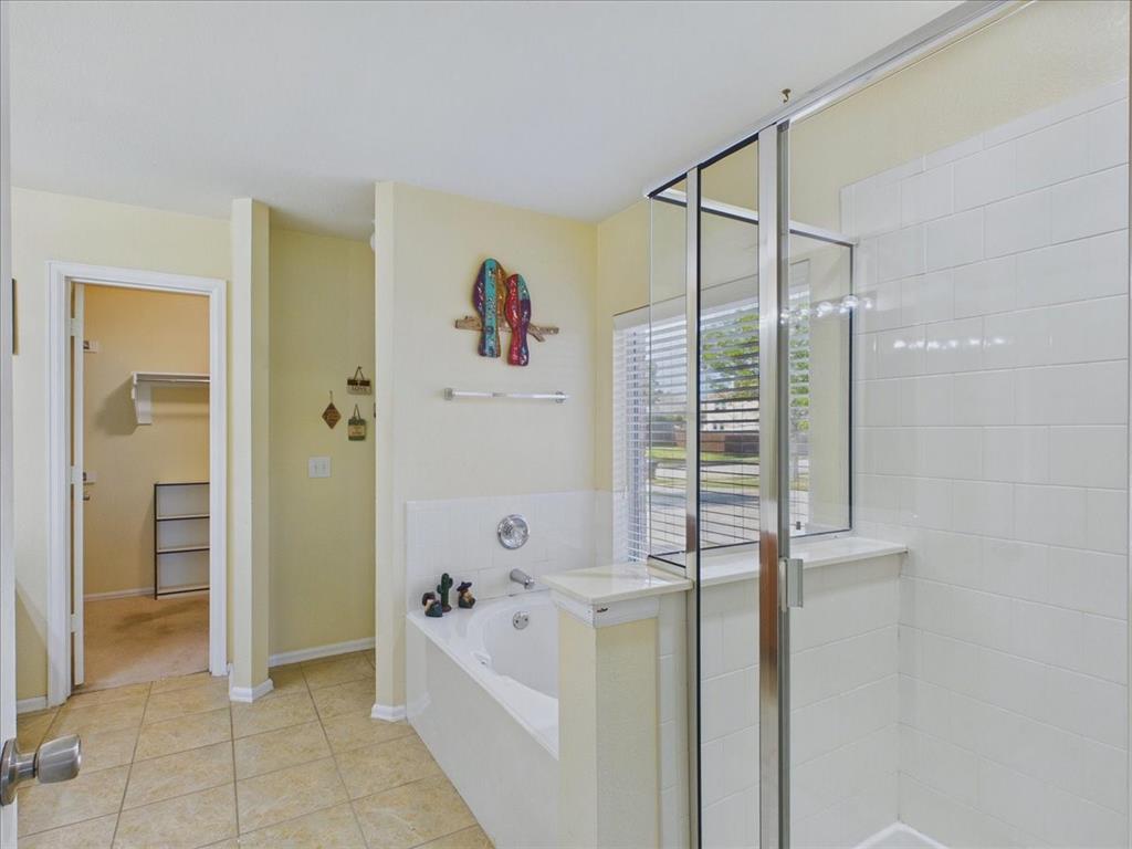 613 Quail Hollow Drive, Midlothian, TX 76065
