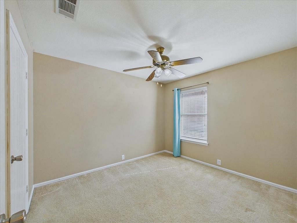 613 Quail Hollow Drive, Midlothian, TX 76065