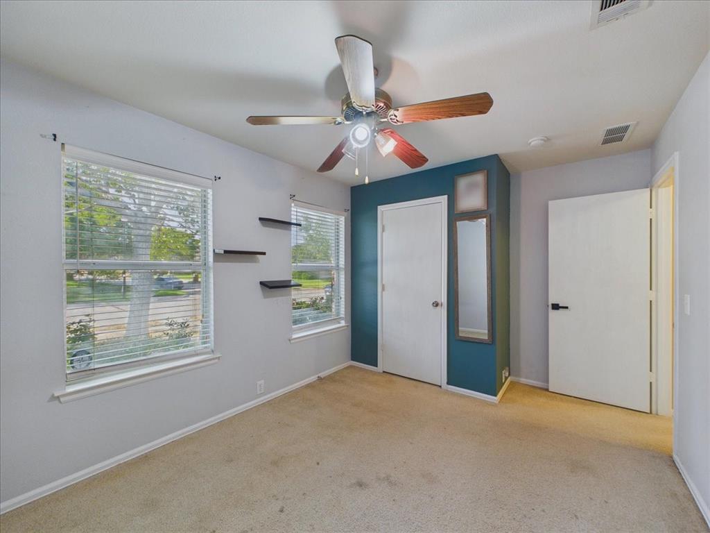 613 Quail Hollow Drive, Midlothian, TX 76065