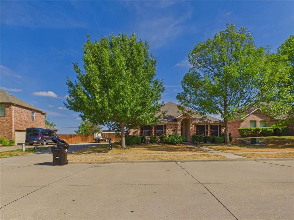 613 Quail Hollow Drive, Midlothian, TX 76065 613 Quail Hollow Drive, Midlothian, TX 76065