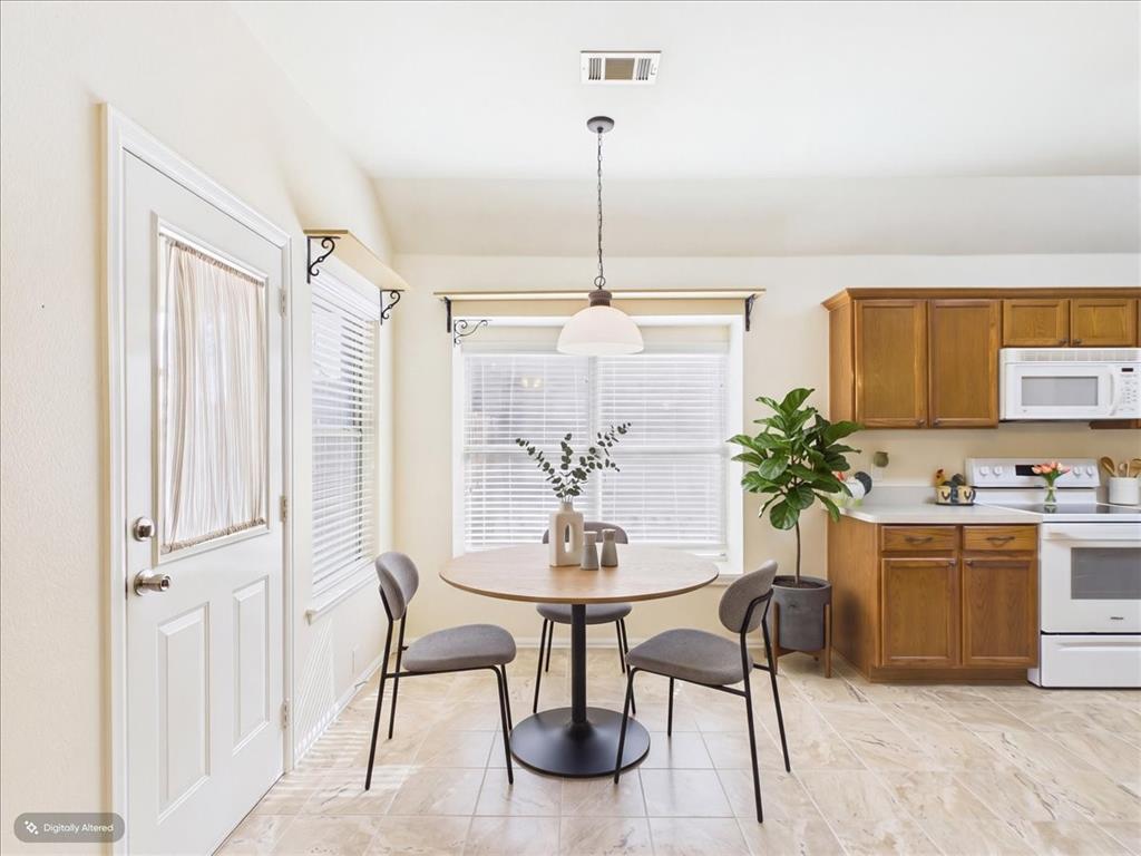 613 Quail Hollow Drive, Midlothian, TX 76065 613 Quail Hollow Drive, Midlothian, TX 76065