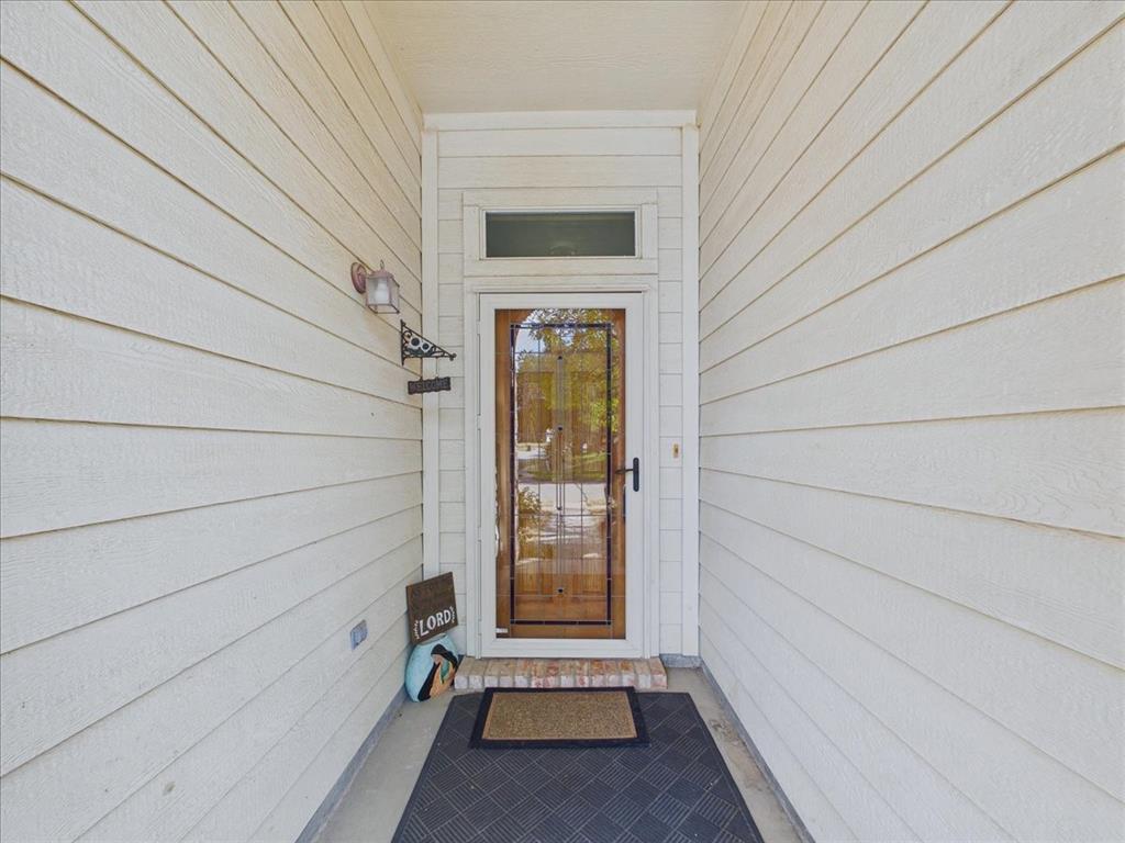 613 Quail Hollow Drive, Midlothian, TX 76065
