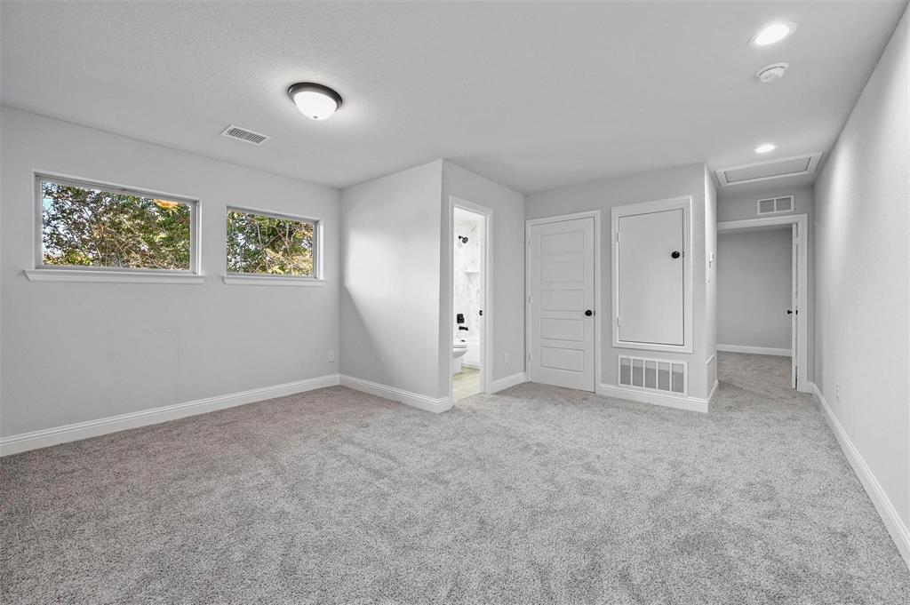 2640 Santa Barbara Drive, Grand Prairie, TX 75052