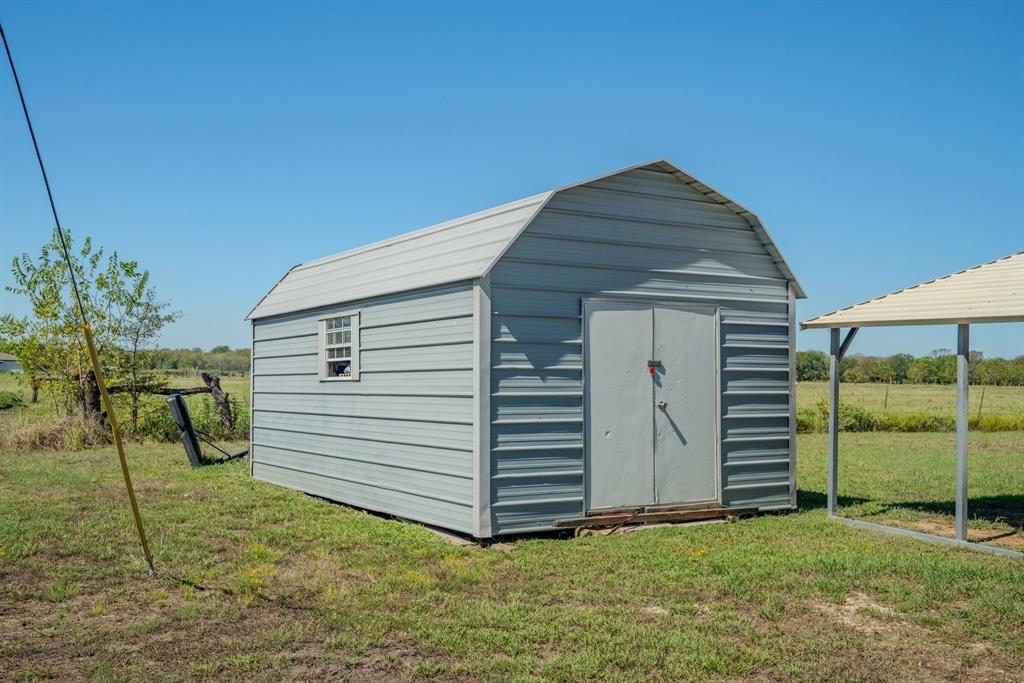 5716 County Road 4516, Commerce, TX 75428
