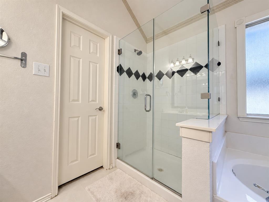 6252 Dark Forest Drive, McKinney, TX 75070