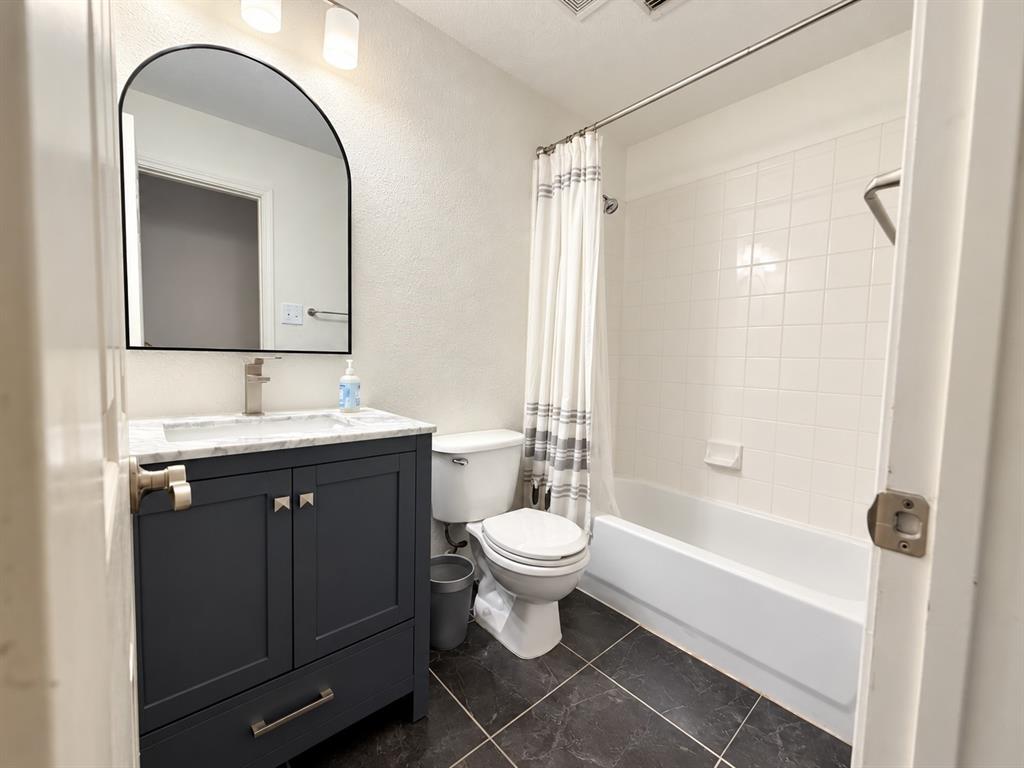 6252 Dark Forest Drive, McKinney, TX 75070