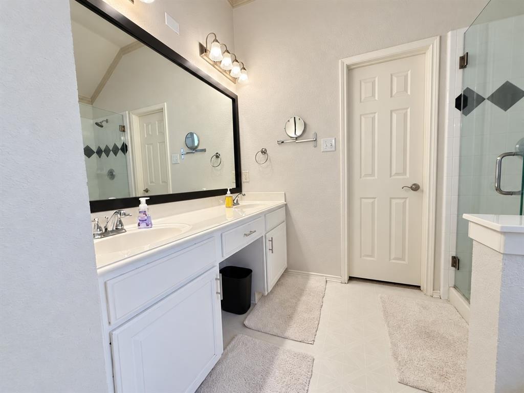 6252 Dark Forest Drive, McKinney, TX 75070