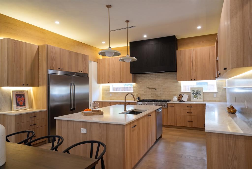 3507 Warick Drive, Dallas, TX 75229
