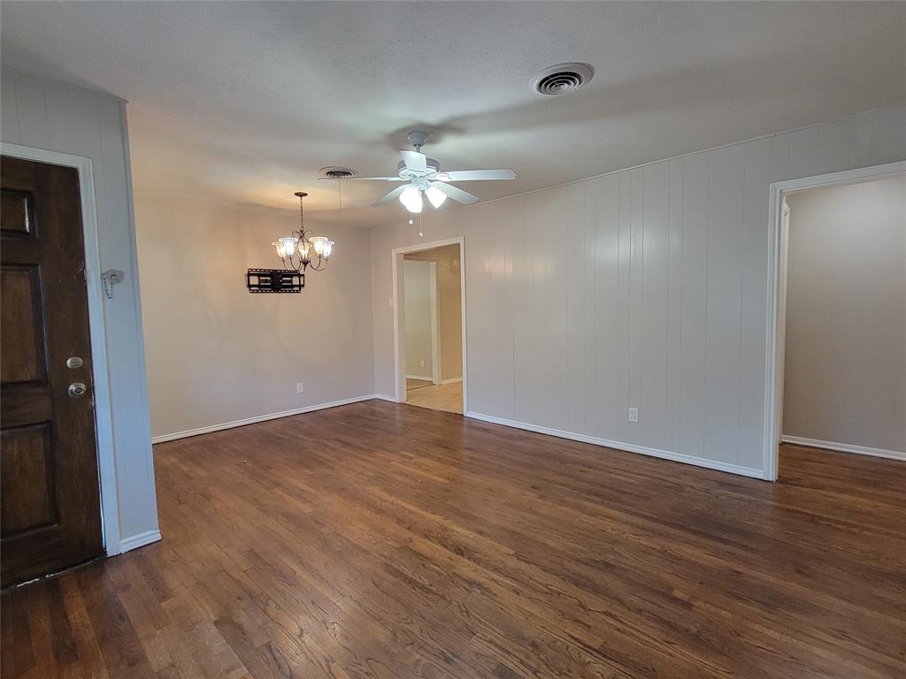 1311 Crestridge Drive, Mesquite, TX 75149