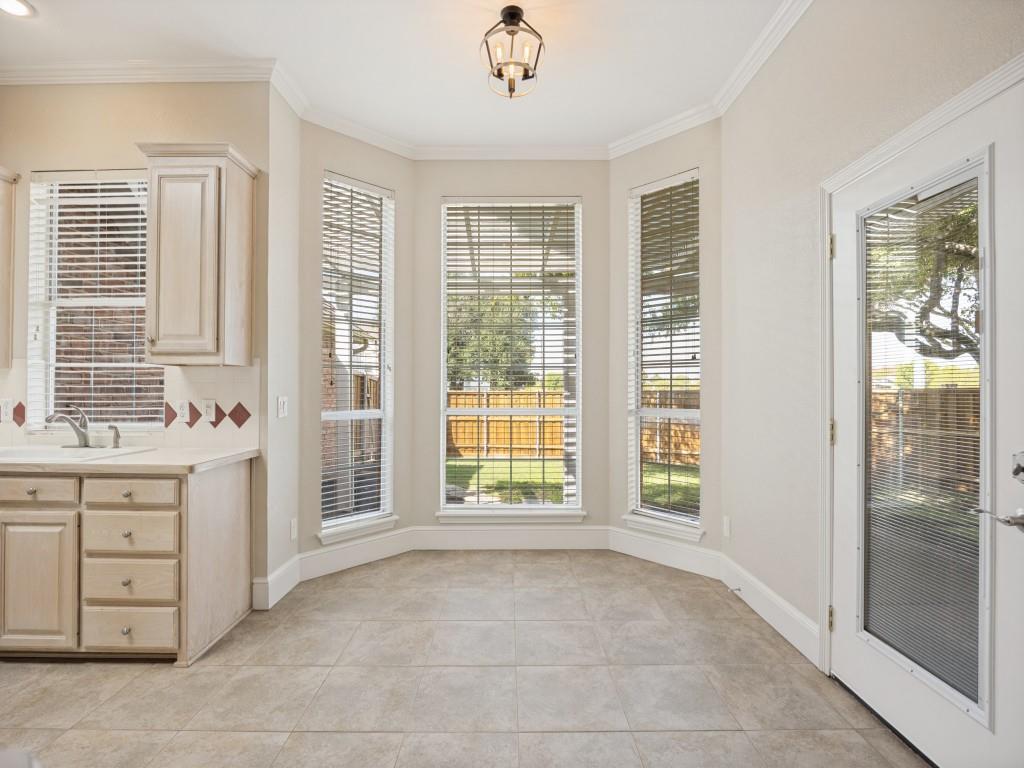 6409 Essex Lane, Plano, TX 75024