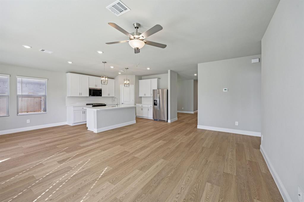 3805 High Valley Drive, Princeton, TX 75071