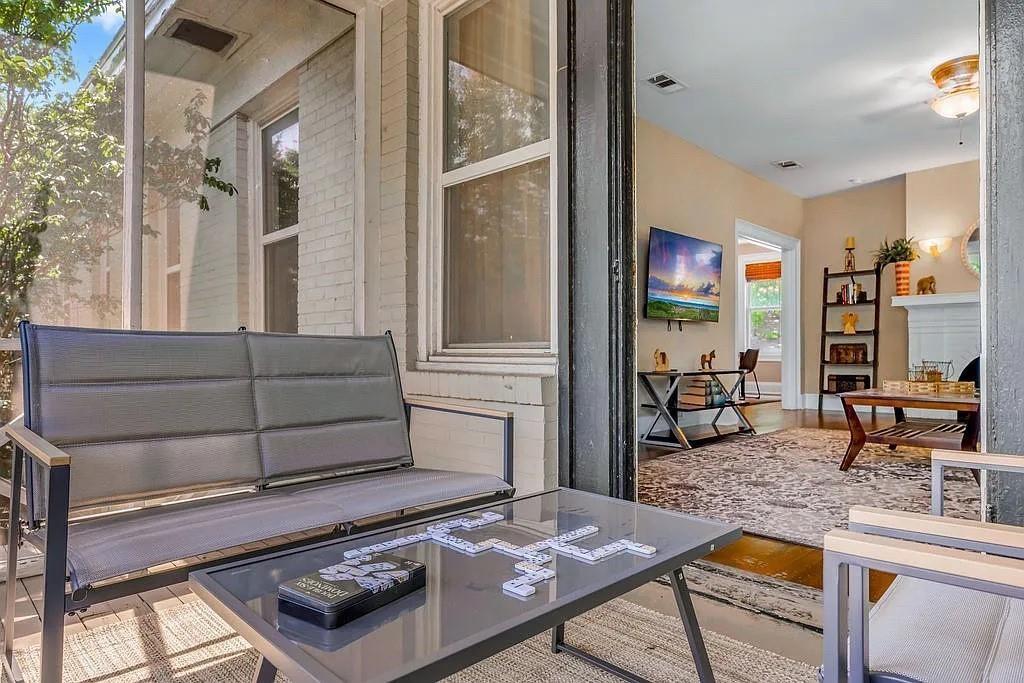 4301 Vandelia Street, Dallas, TX 75219