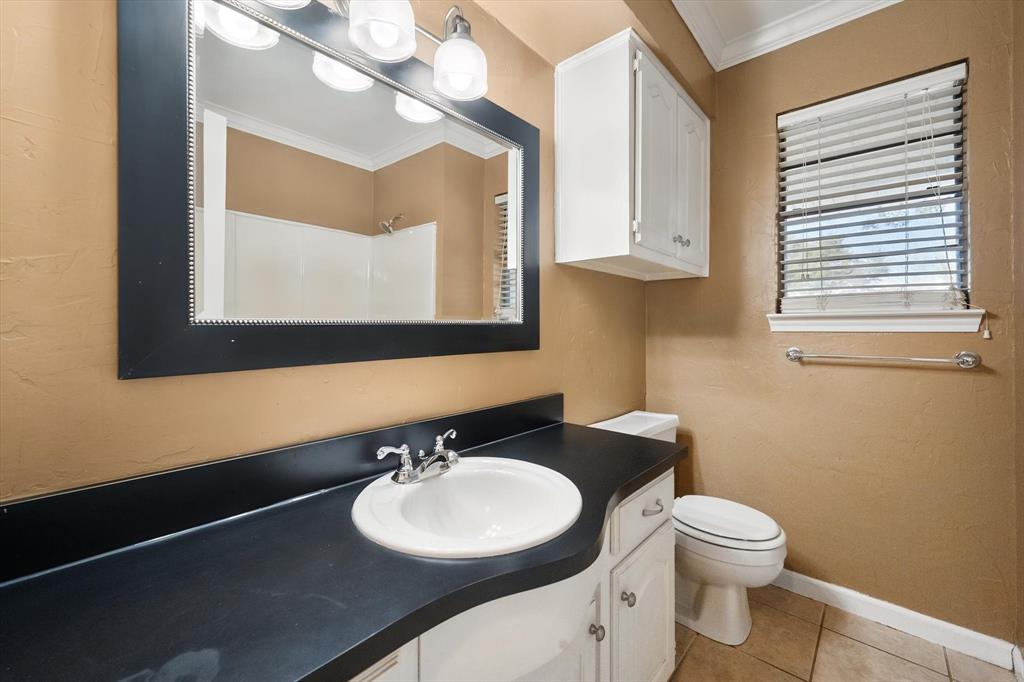 1606 Ridge Court, Midlothian, TX 76065
