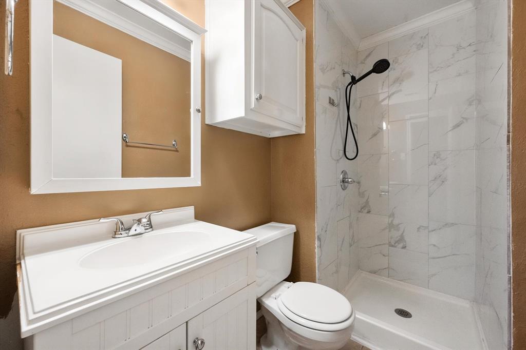 1606 Ridge Court, Midlothian, TX 76065