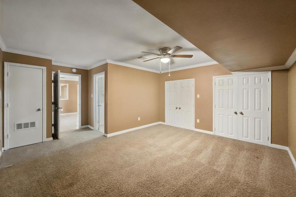 1606 Ridge Court, Midlothian, TX 76065