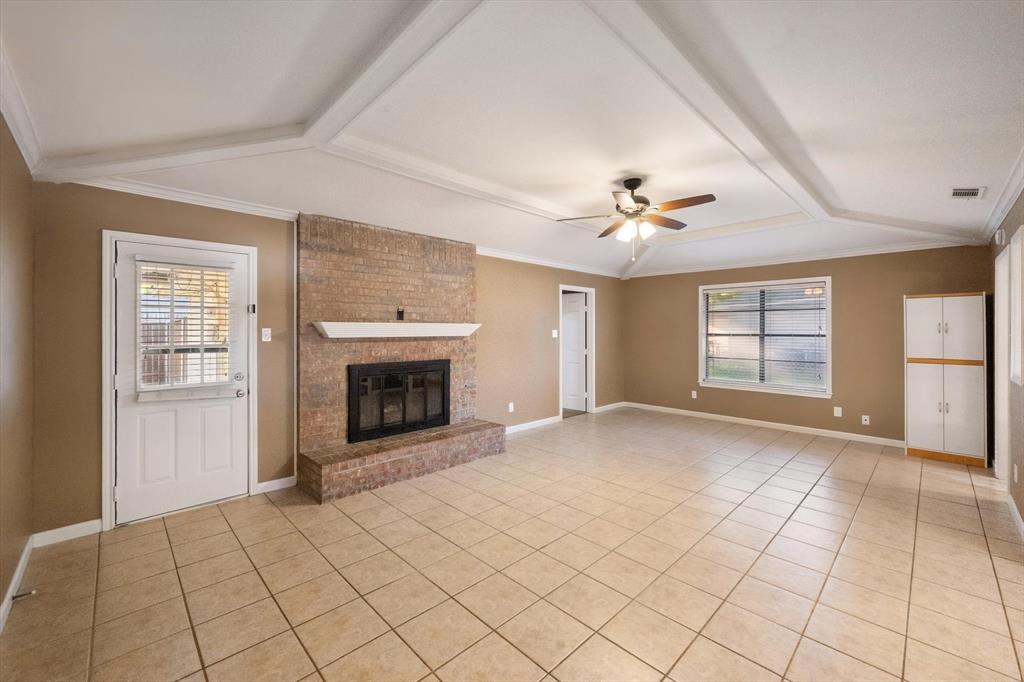 1606 Ridge Court, Midlothian, TX 76065