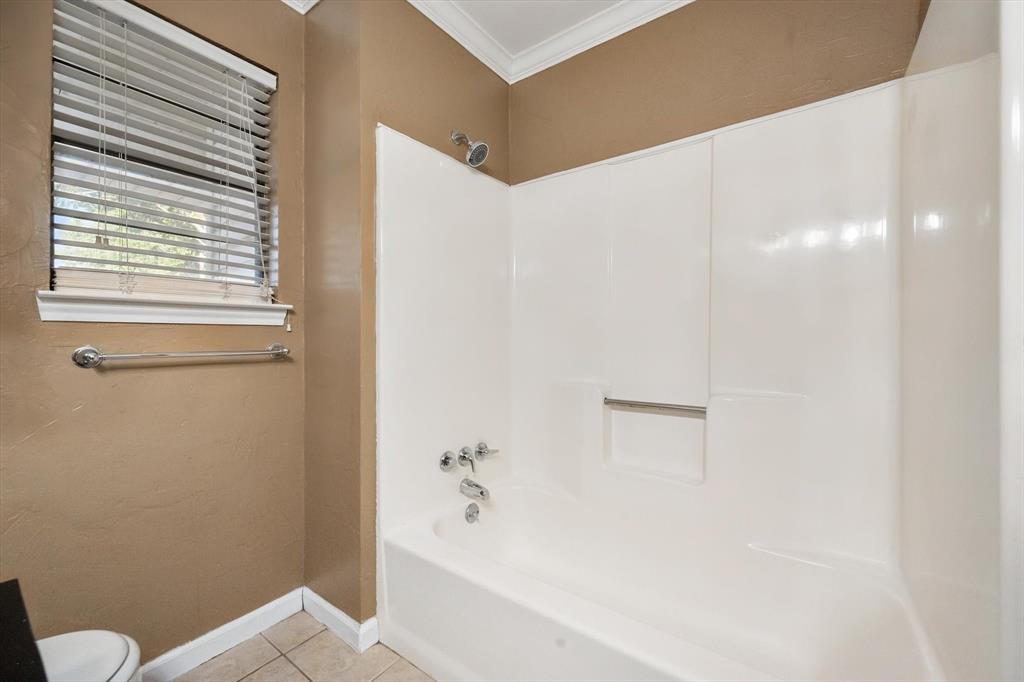 1606 Ridge Court, Midlothian, TX 76065