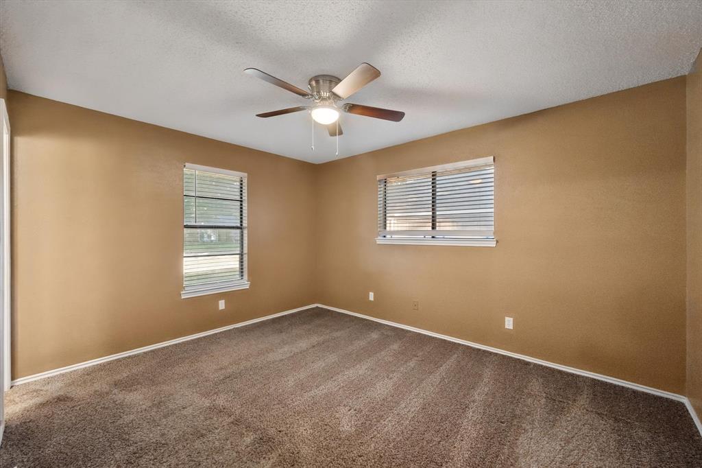 1606 Ridge Court, Midlothian, TX 76065