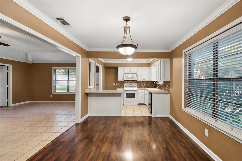 1606 Ridge Court, Midlothian, TX 76065