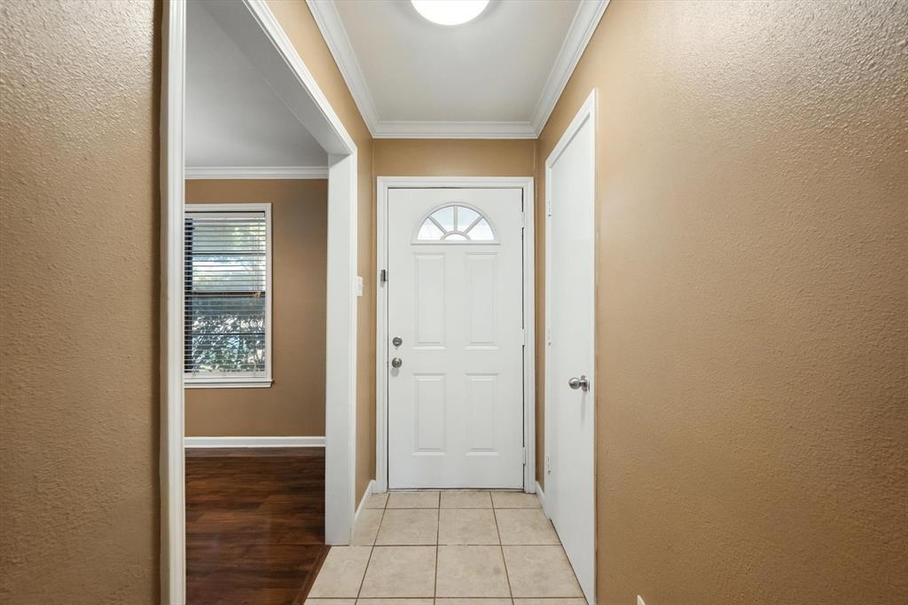 1606 Ridge Court, Midlothian, TX 76065