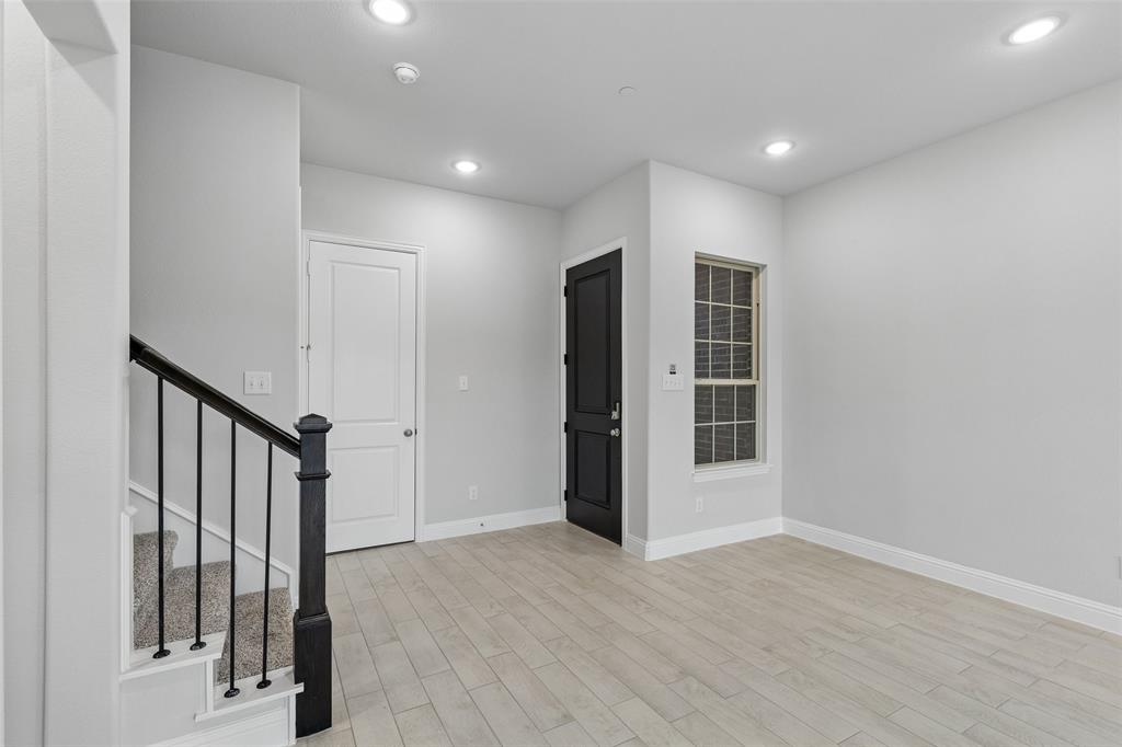 Representative Photo - Not Actual Home * Representative Photo - Not Actual Home *